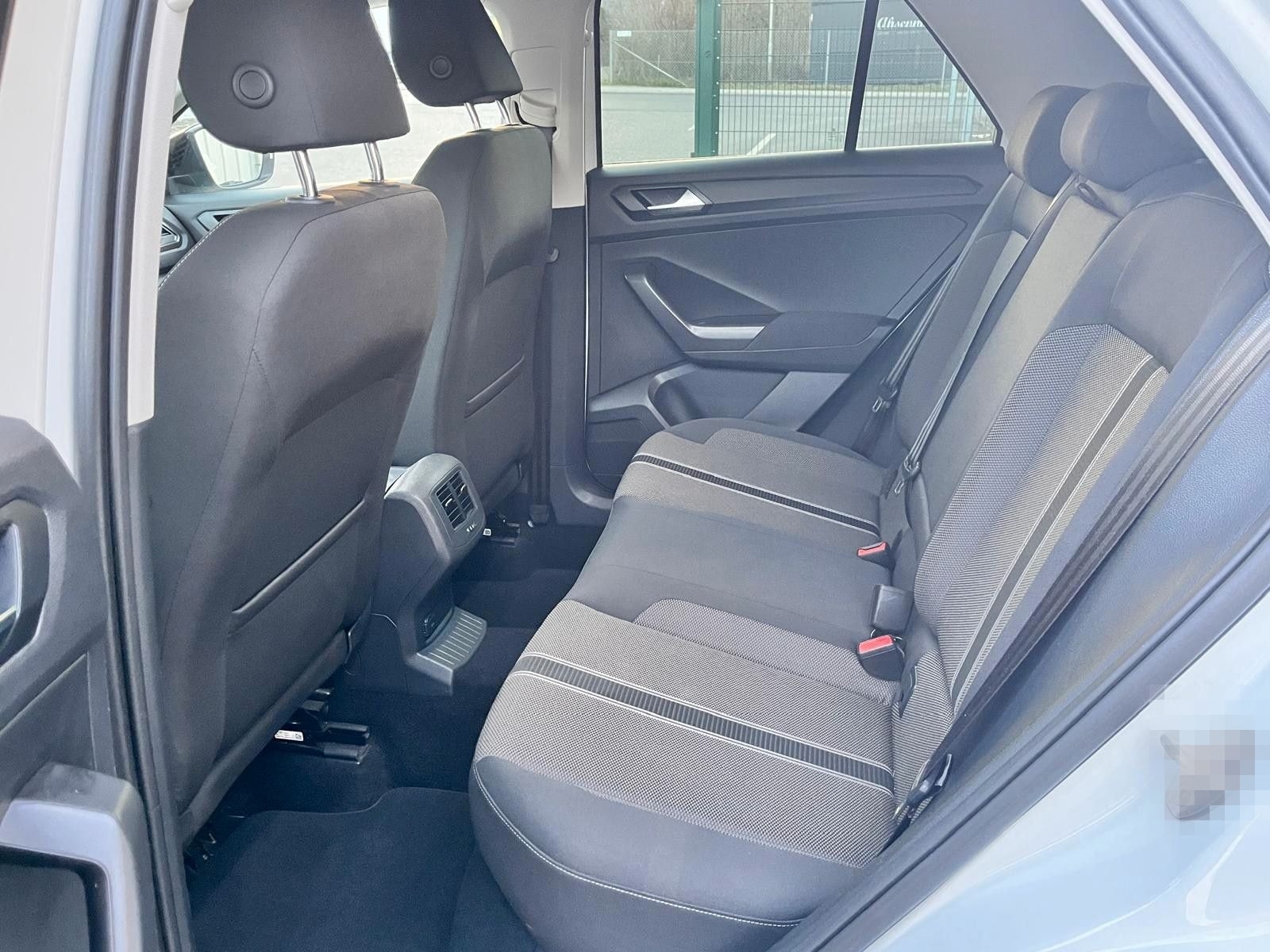 Volkswagen T-Roc Style*LED*KAMERA*PAS foto 9