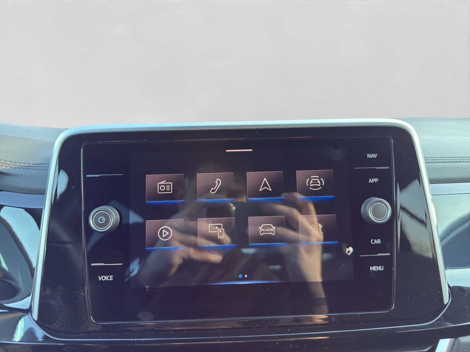 Volkswagen T-Roc 1.0 TSI R-LINE KAMERA ERGO LED+ foto 12