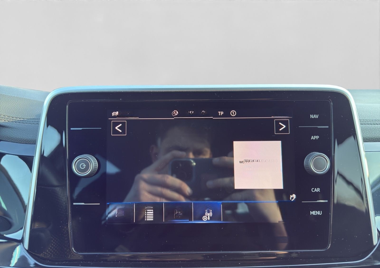 Volkswagen T-Roc 1.0 TSI R-LINE KAMERA ERGO LED+ foto 13