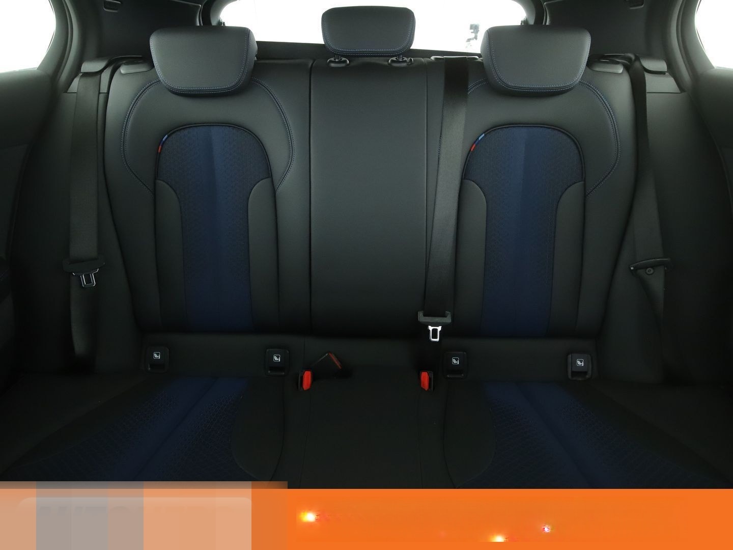 BMW 118i M Sport Aut. *HUD*LED*VC*NAVI*TEMPO* foto 16