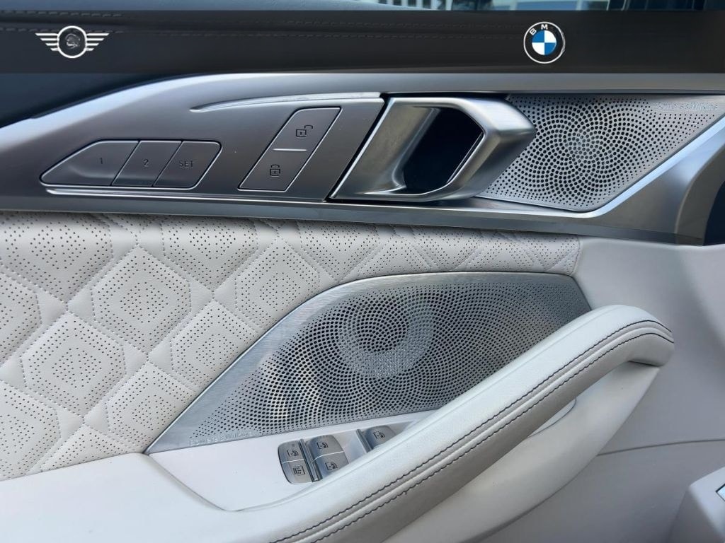 BMW M8 Competition Gran Coupe LASER B&W RFK foto 15