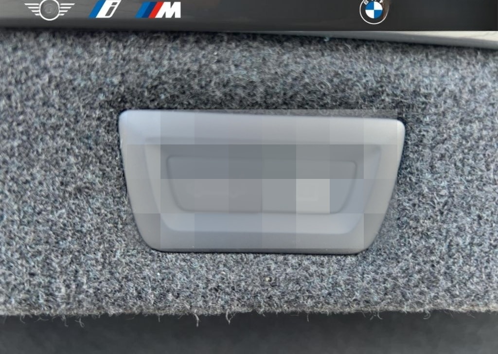 BMW M8 Competition Gran Coupe LASER B&W RFK foto 20