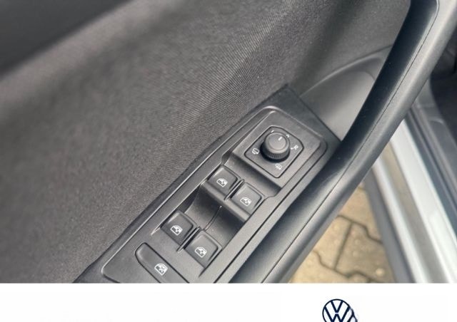 Volkswagen T-Roc 1.0 TSI LIFE 16 ZOLL LED SHZ CARPLAY NAVI  foto 12