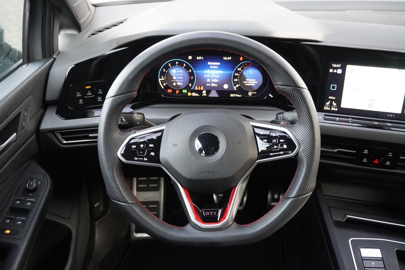 Volkswagen Golf VIII 2.0 GTI Clubsport LED Navi Alcantara foto 19