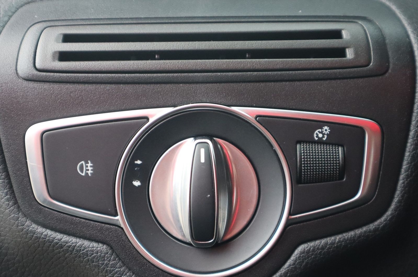 Mercedes-Benz C200 T-Modell d Avantgarde LED Navi ACC PDC foto 25