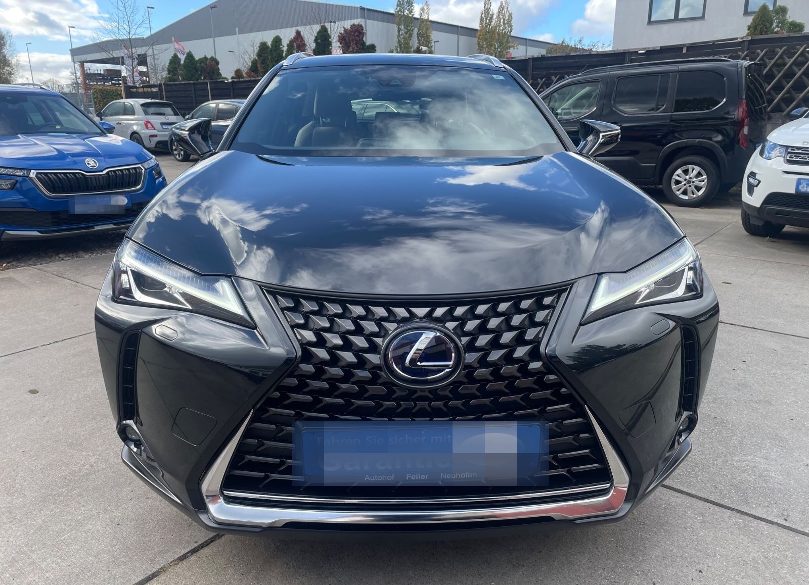 Lexus UX250H 2,0 Hybrid Automatik/Leder/Klima/Navi/Kam foto 8
