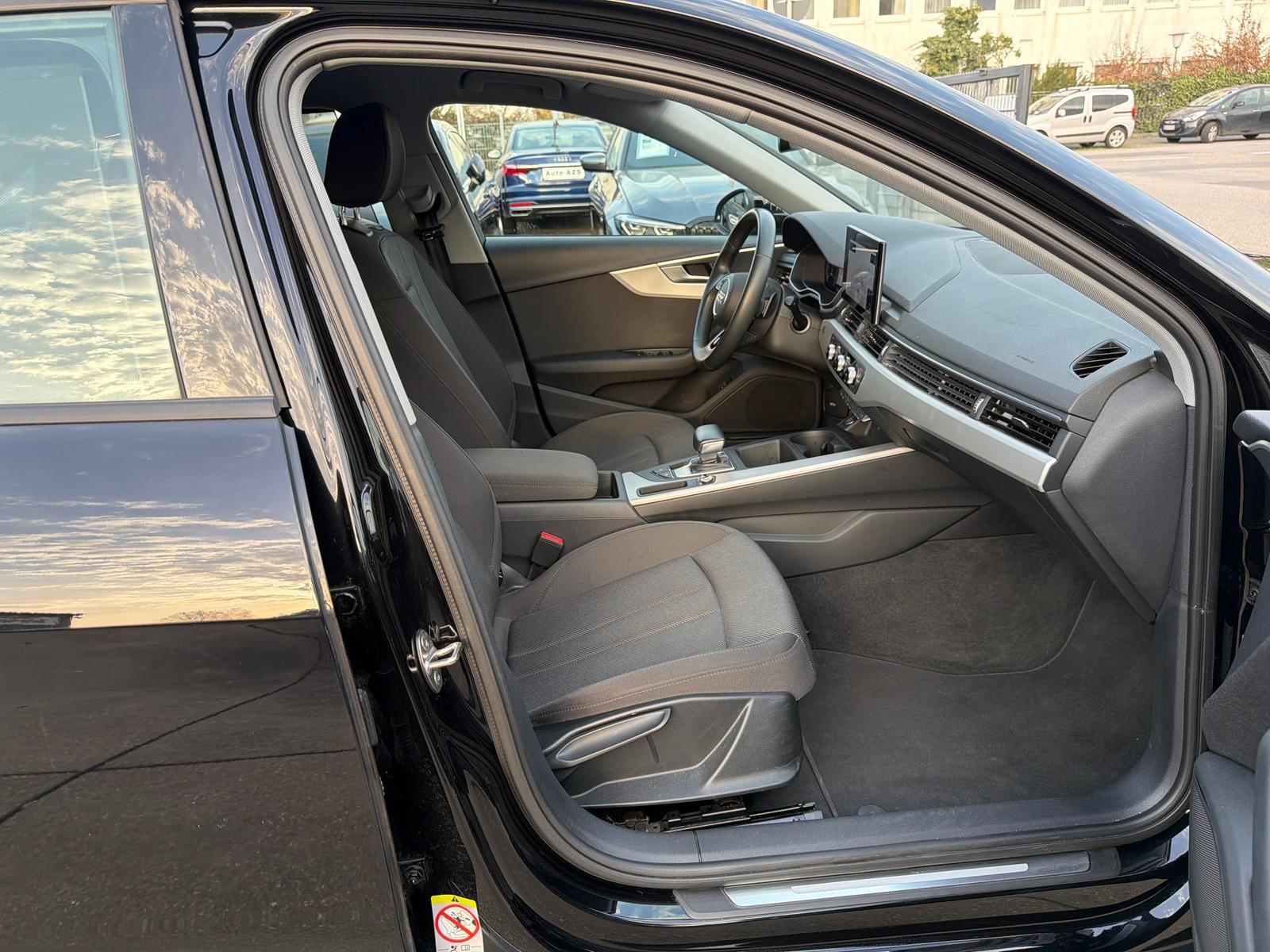 Audi A4 Advanced/1.Hd/NAVI/CAM/SITZHEIZUNG foto 13