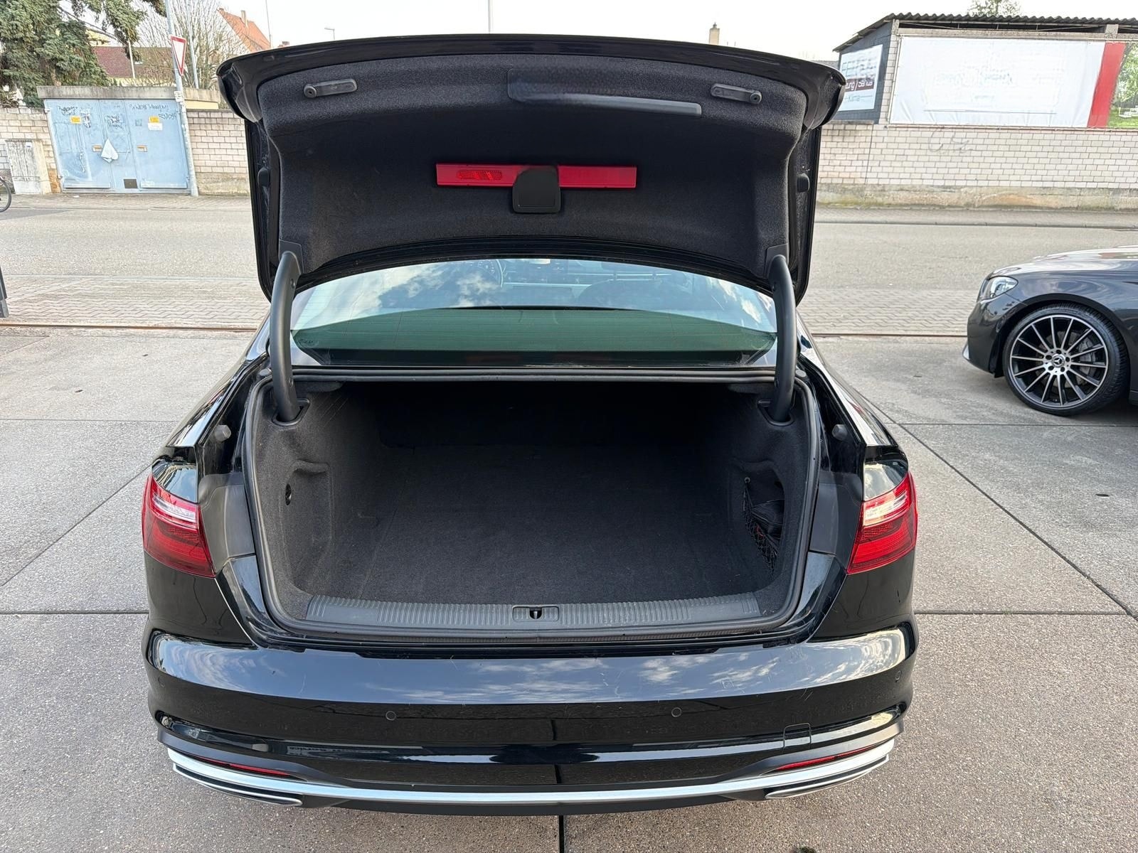 Audi A4 Advanced/1.Hd/NAVI/CAM/SITZHEIZUNG foto 7