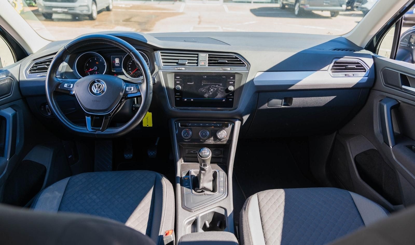 Volkswagen Tiguan Comfortline AHK-klappbar+SHZ+Spurhalteass foto 16