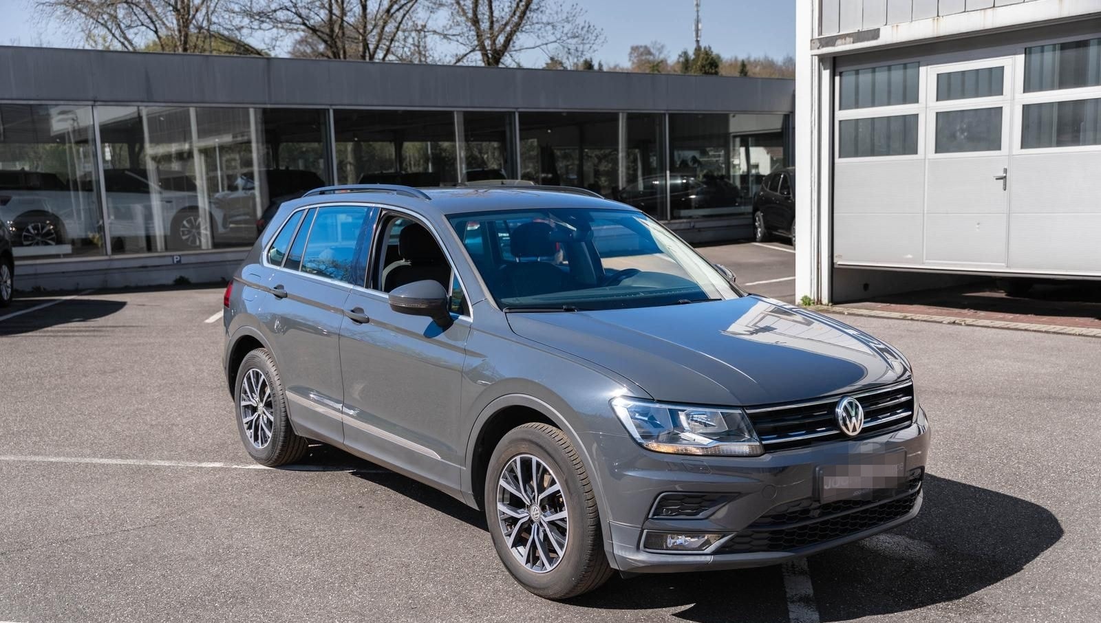 Volkswagen Tiguan Comfortline AHK-klappbar+SHZ+Spurhalteass foto 4