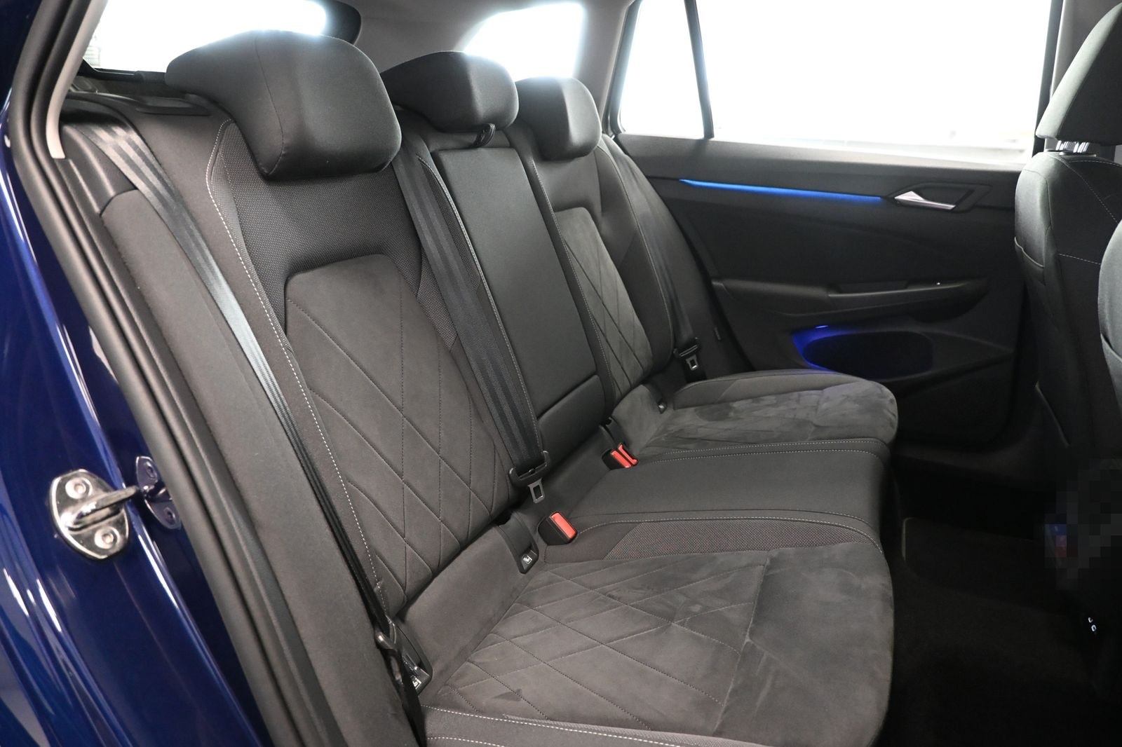 Volkswagen Golf Style *IQ-LIGHT*AHK*KAMERA*KEYLESS*CARPLAY foto 17