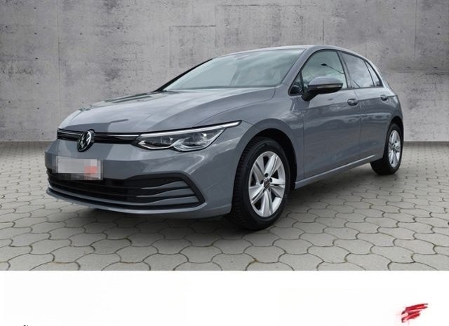 Volkswagen Golf VIII Life 1.5 TSI 5JG/LED+/L+S/LIGHTASSIST foto 1