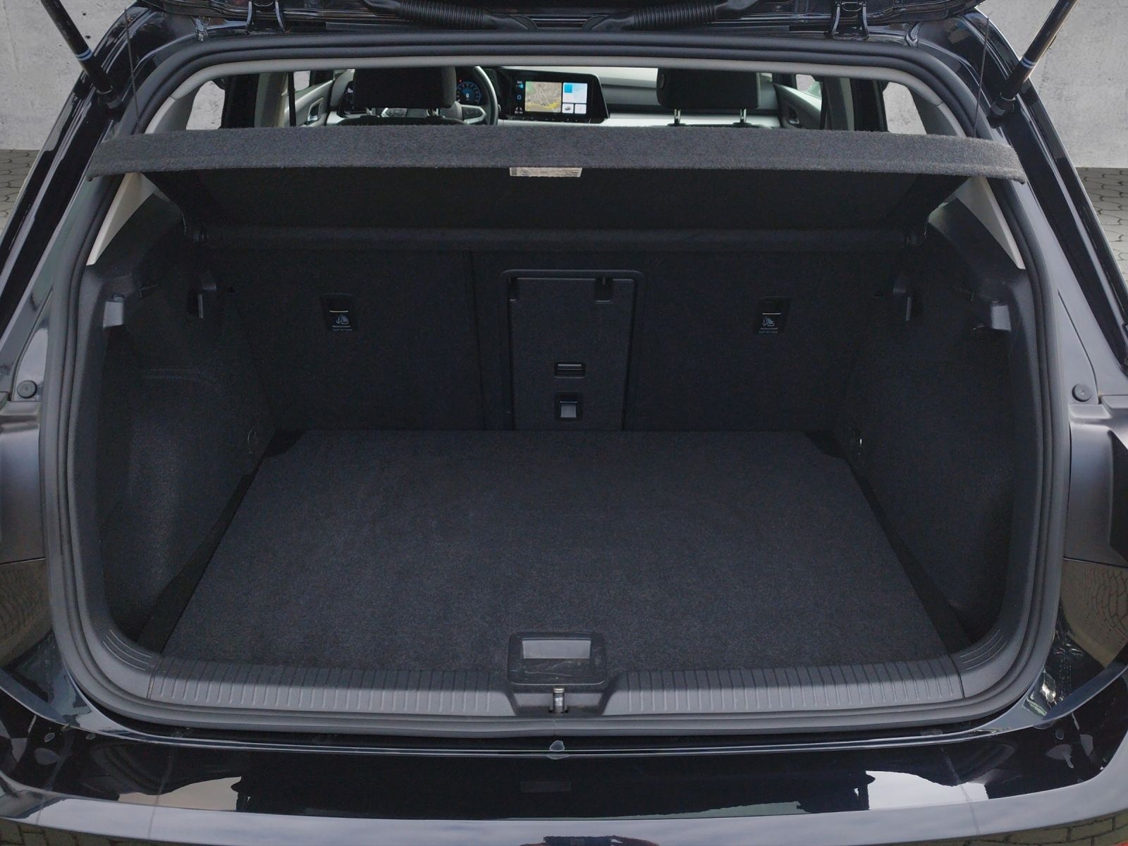 Volkswagen Golf VIII Life 1.5 TSI 5JG/LED+/NAV/SHZ foto 13