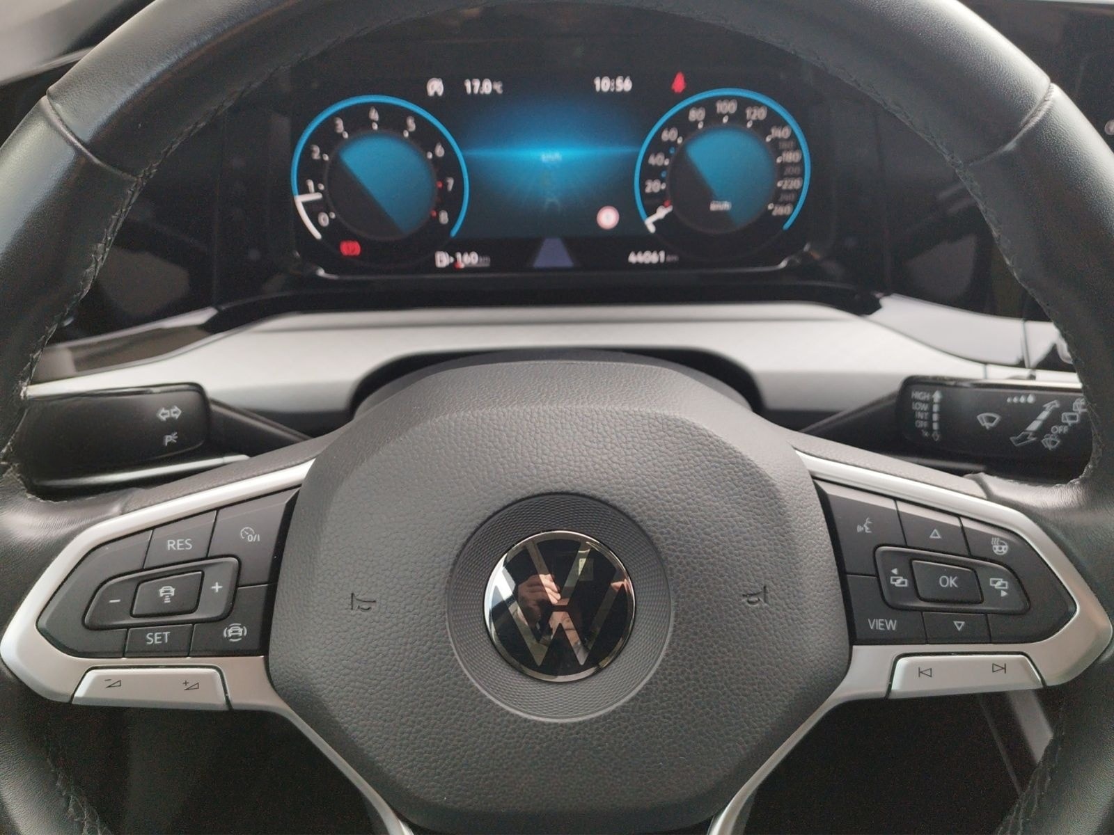 Volkswagen Golf VIII Life 1.5 TSI 5JG/LED+/NAV/SHZ foto 15