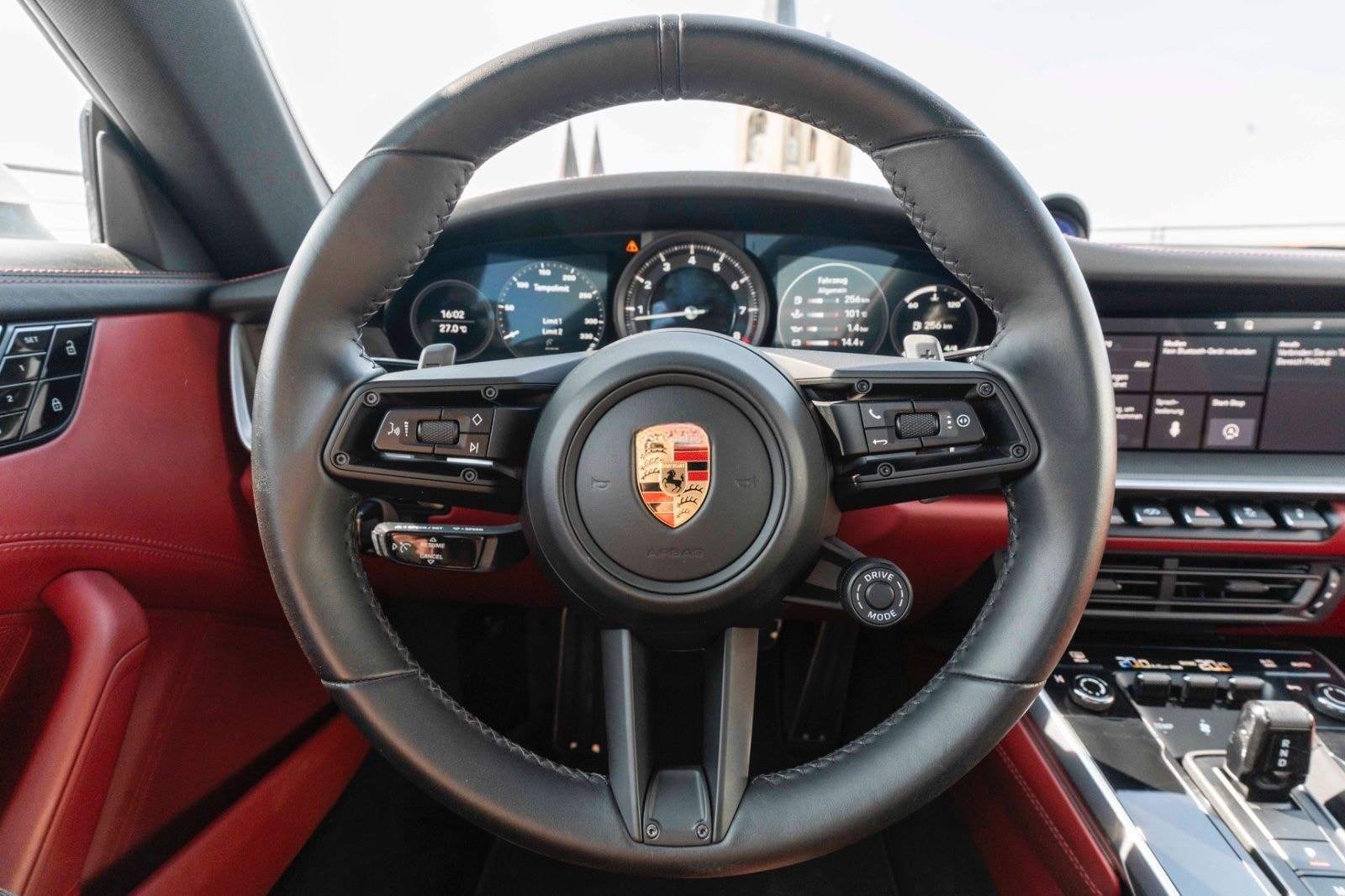 Porsche 911  Carrera 992 KAM PASM PDK LED CHRONO CARP foto 12