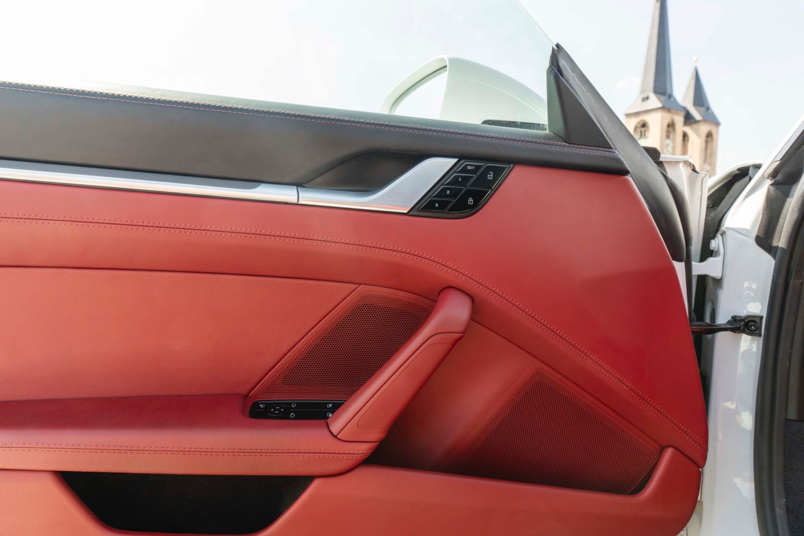 Porsche 911  Carrera 992 KAM PASM PDK LED CHRONO CARP foto 17