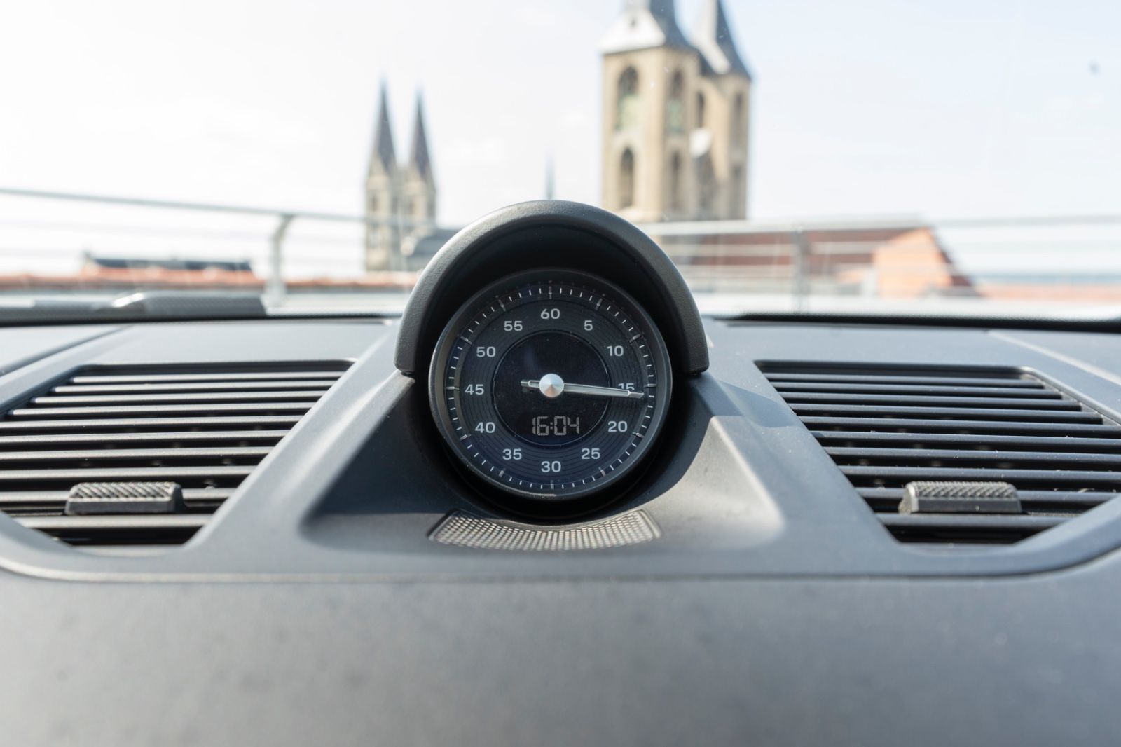 Porsche 911  Carrera 992 KAM PASM PDK LED CHRONO CARP foto 19