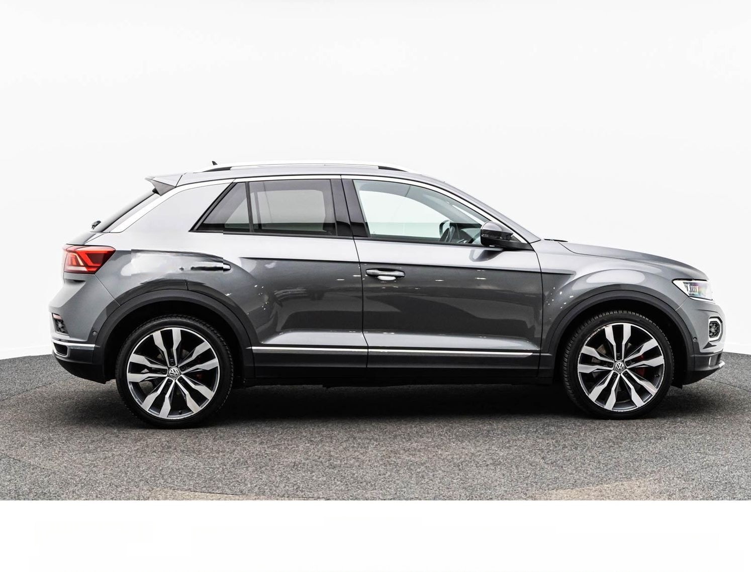 Volkswagen T-ROC 2.0TSi SPORT 4M. LED/ACC/PANO/CARPLAY/BEAT foto 8