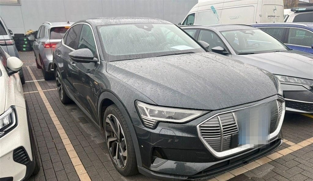 Audi E-TRON SPORTBACK 55 MATRIX/ACC/KEYLESS/PANO/360° foto 7