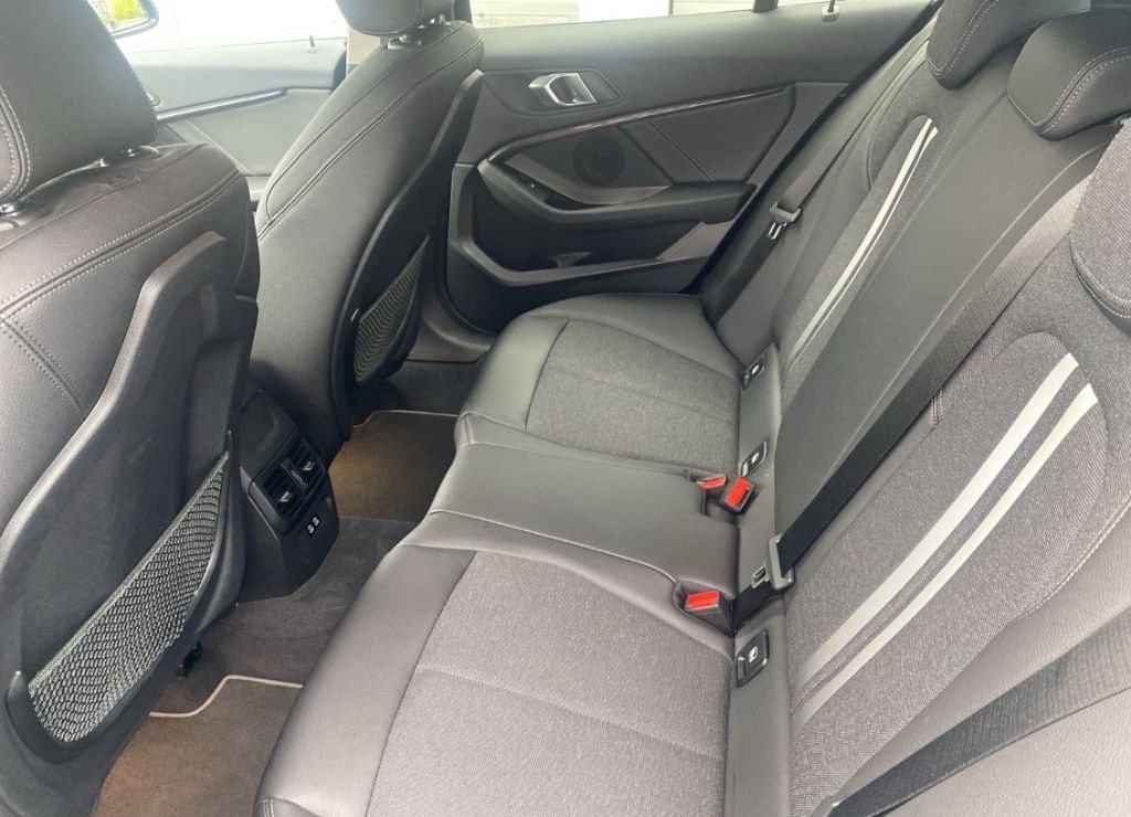 BMW 118 d Sport Line Sitzhg./LED-Scheinw./LiveCockpi foto 12