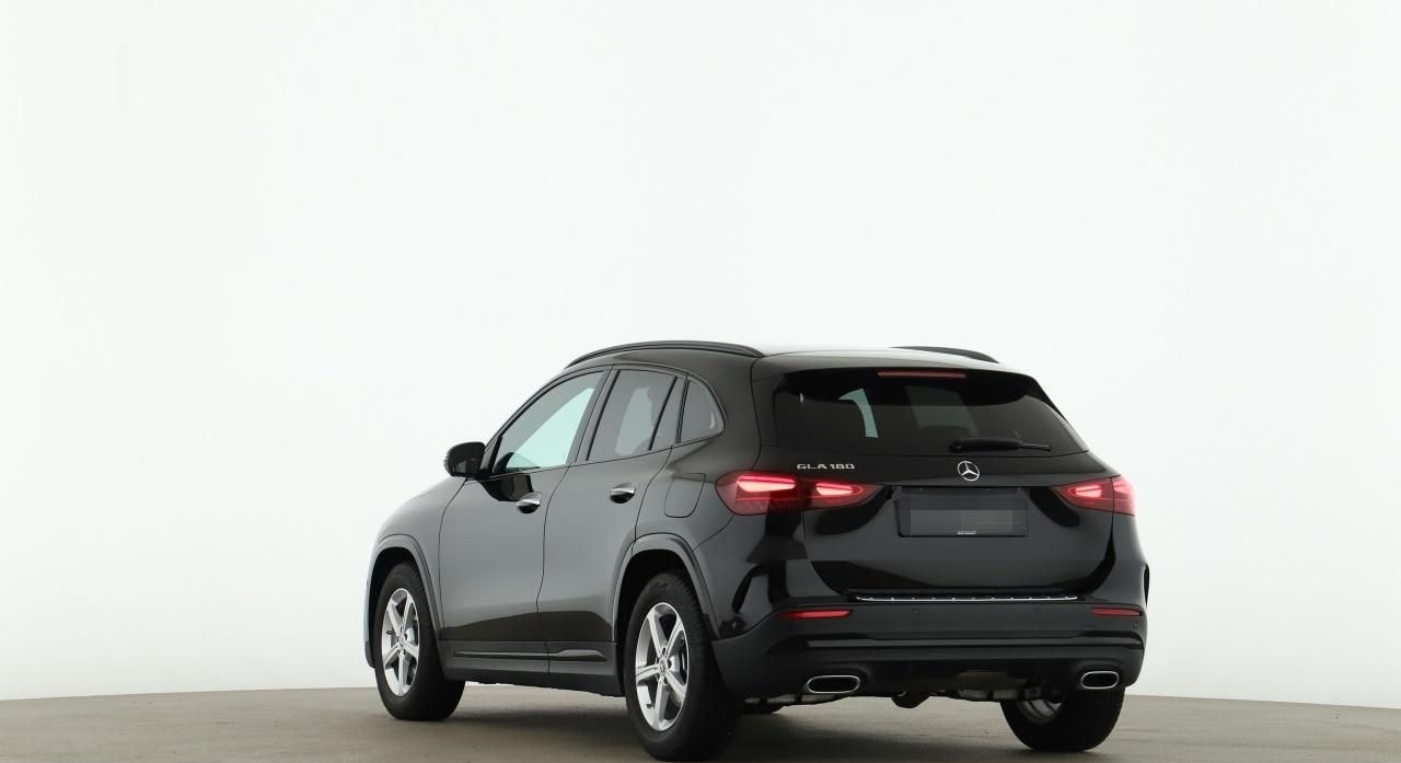 Mercedes-Benz GLA 180 AMG Night MBUX AHK Distronic 360 Kamera foto 5