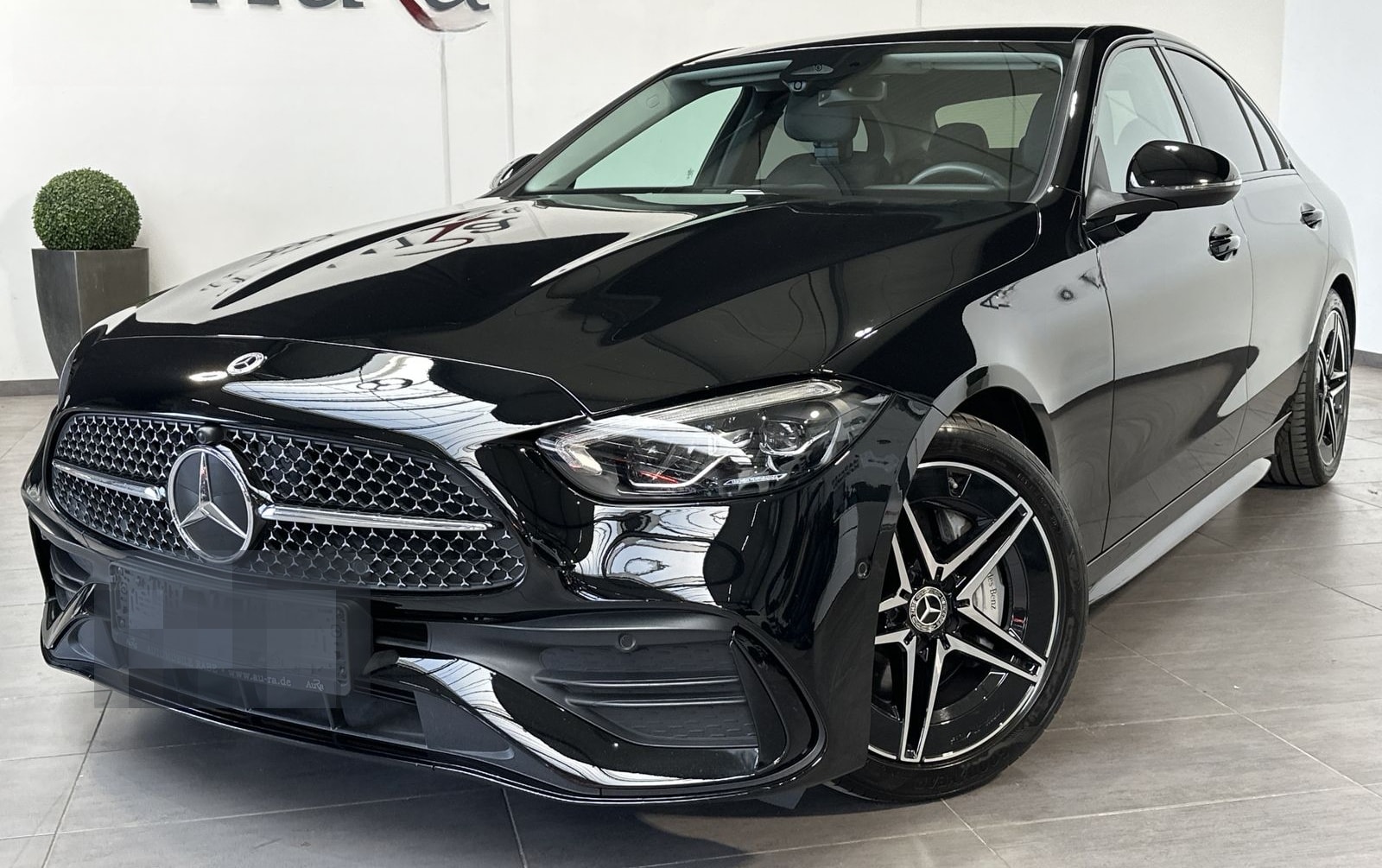 Mercedes-Benz C 200d AMG-Line NAV+LED+KAM+HUD+VCOCK+CARPLAY+PP foto 1