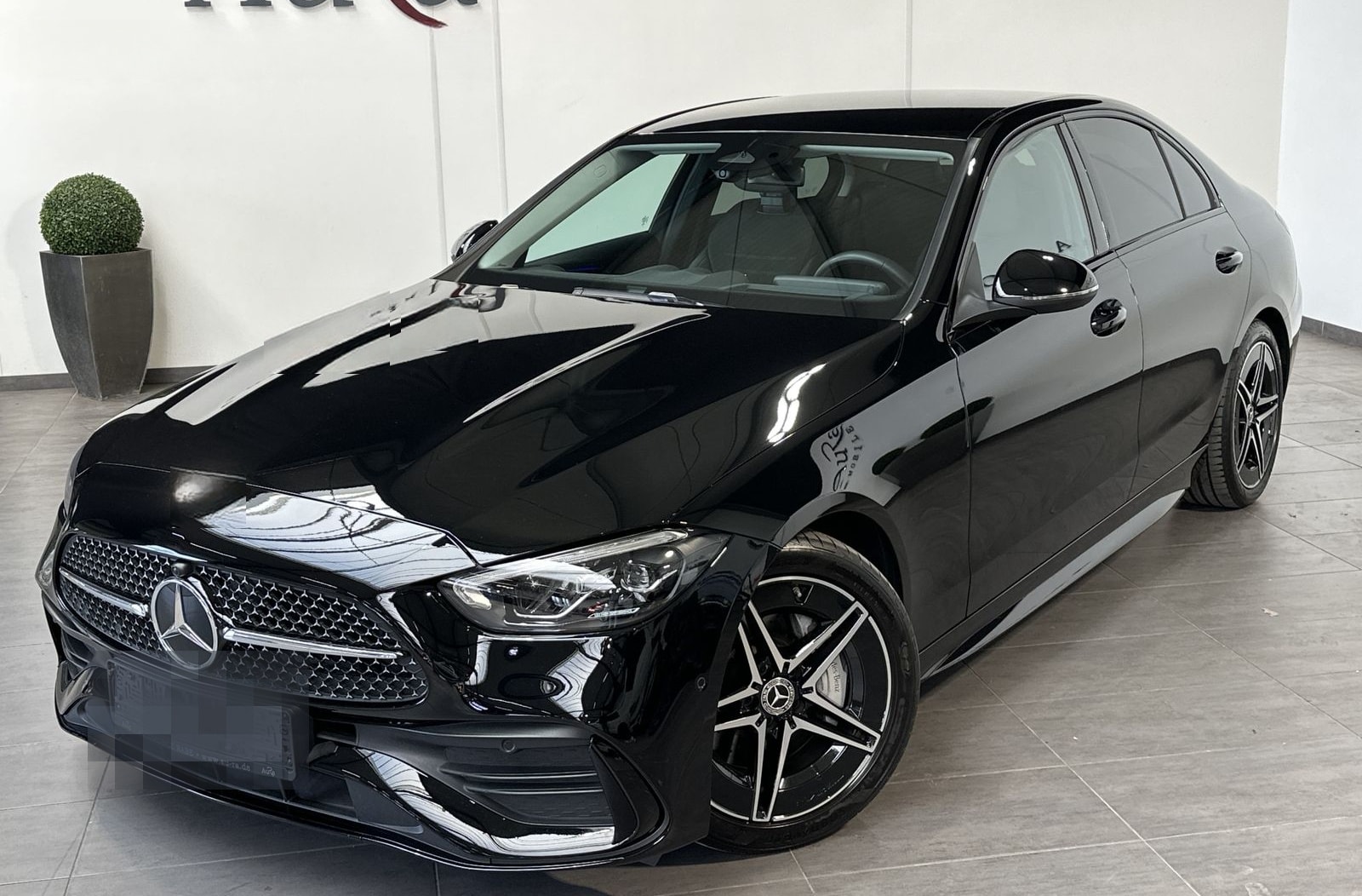 Mercedes-Benz C 200d AMG-Line NAV+LED+KAM+HUD+VCOCK+CARPLAY+PP foto 2