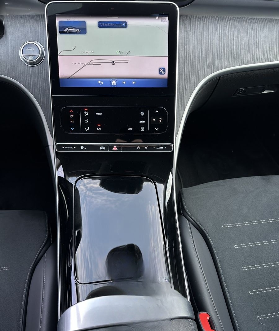 Mercedes-Benz C 200d AMG-Line NAV+LED+KAM+HUD+VCOCK+CARPLAY+PP foto 11