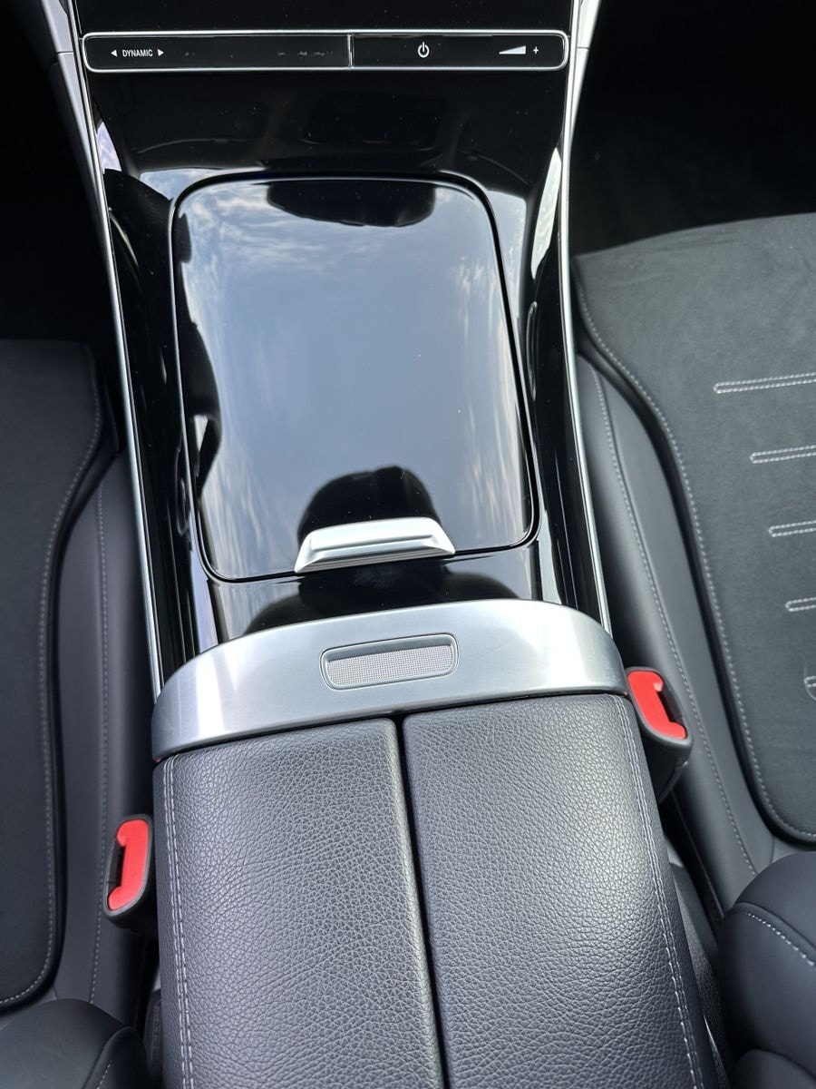 Mercedes-Benz C 200d AMG-Line NAV+LED+KAM+HUD+VCOCK+CARPLAY+PP foto 12