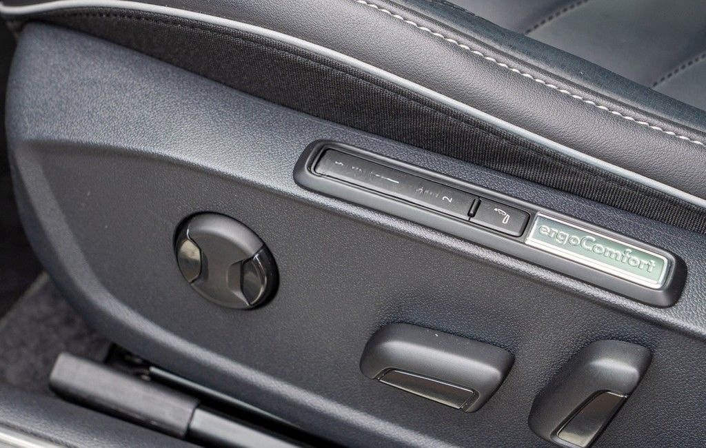 Volkswagen Arteon SB 2.0 TDI DSG 4Motion R-Line AHK, ZGV foto 17