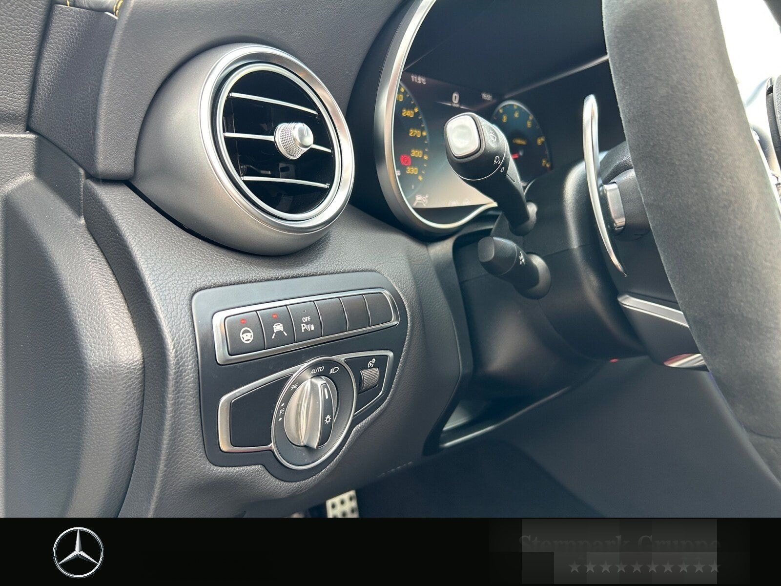 Mercedes-Benz C 63 S AMG Cabrio Final Edition Limited 1 of 499 foto 10