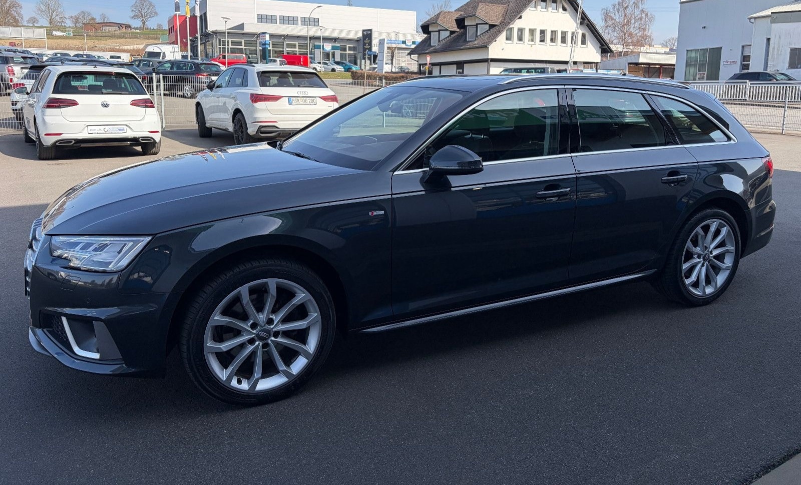 Audi A4 Avant 35 TDI sport S-LINE PANO AHK MATRIX-LED foto 10