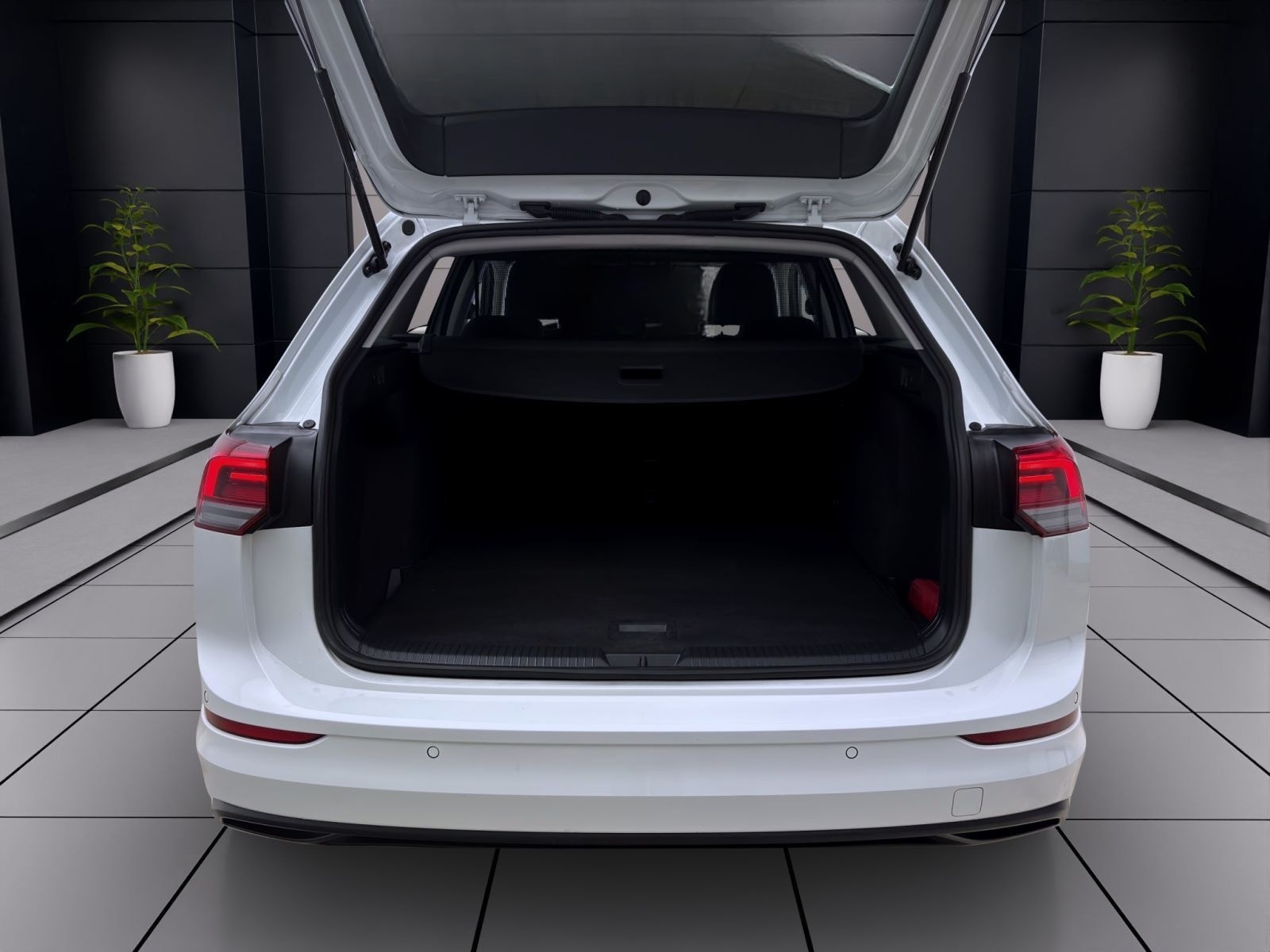 Volkswagen Golf Variant 2.0 TDI LIFE NAVI KAMERA KLIMA SHZG foto 4