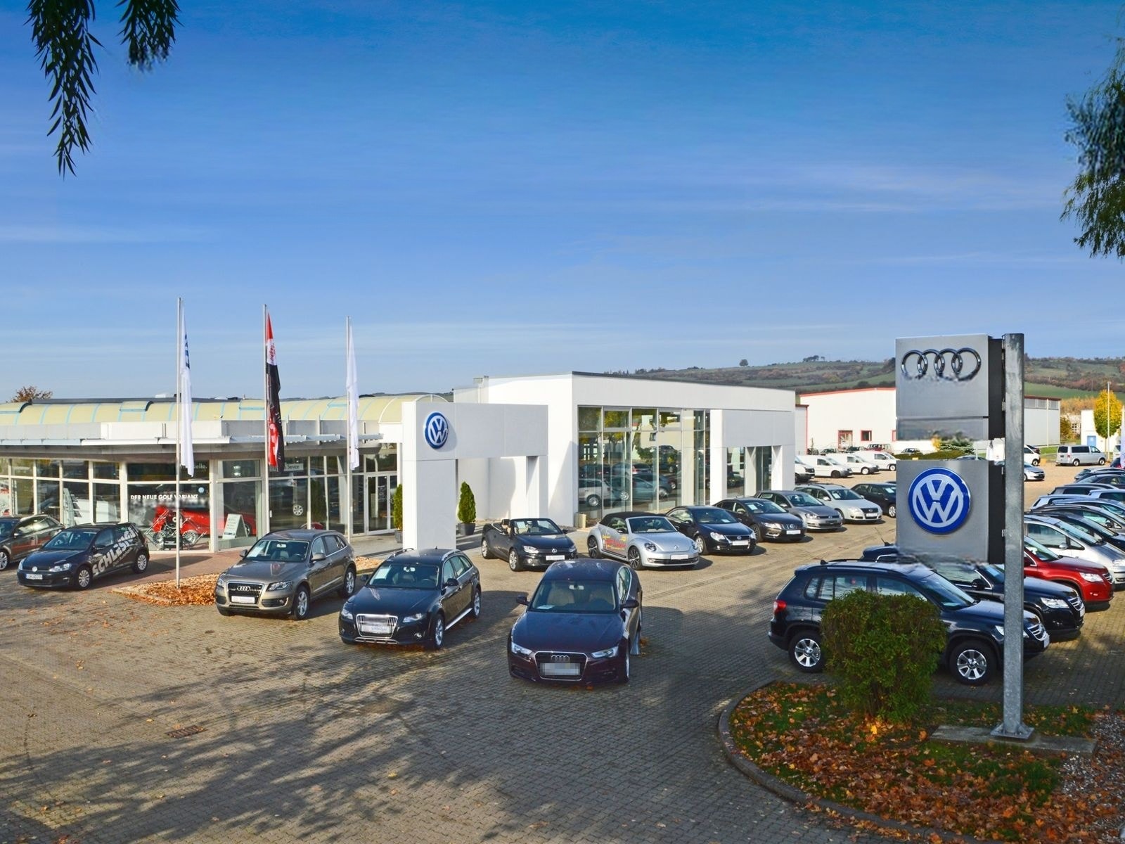 Volkswagen Touran Highline 2.0 TDI Rear View,SHZ,AHK,LED foto 2