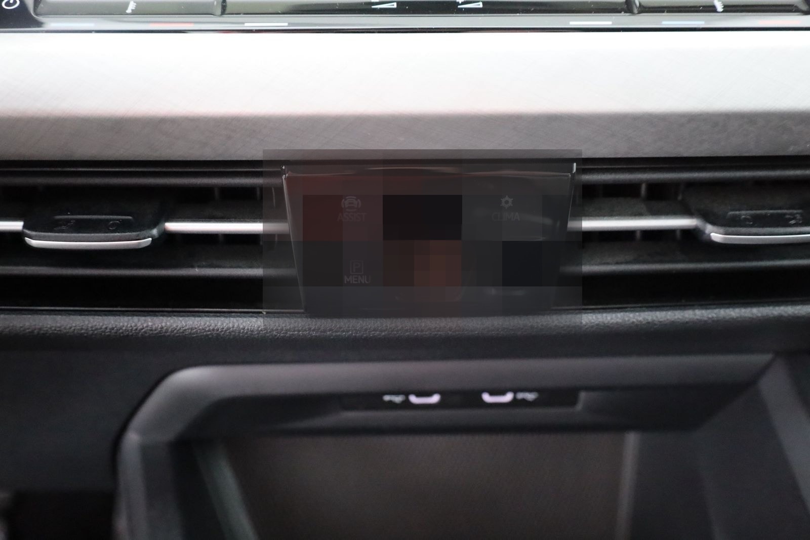 Volkswagen Golf VIII Variant 2.0 TDI Life LED Navi PDC DAB foto 12