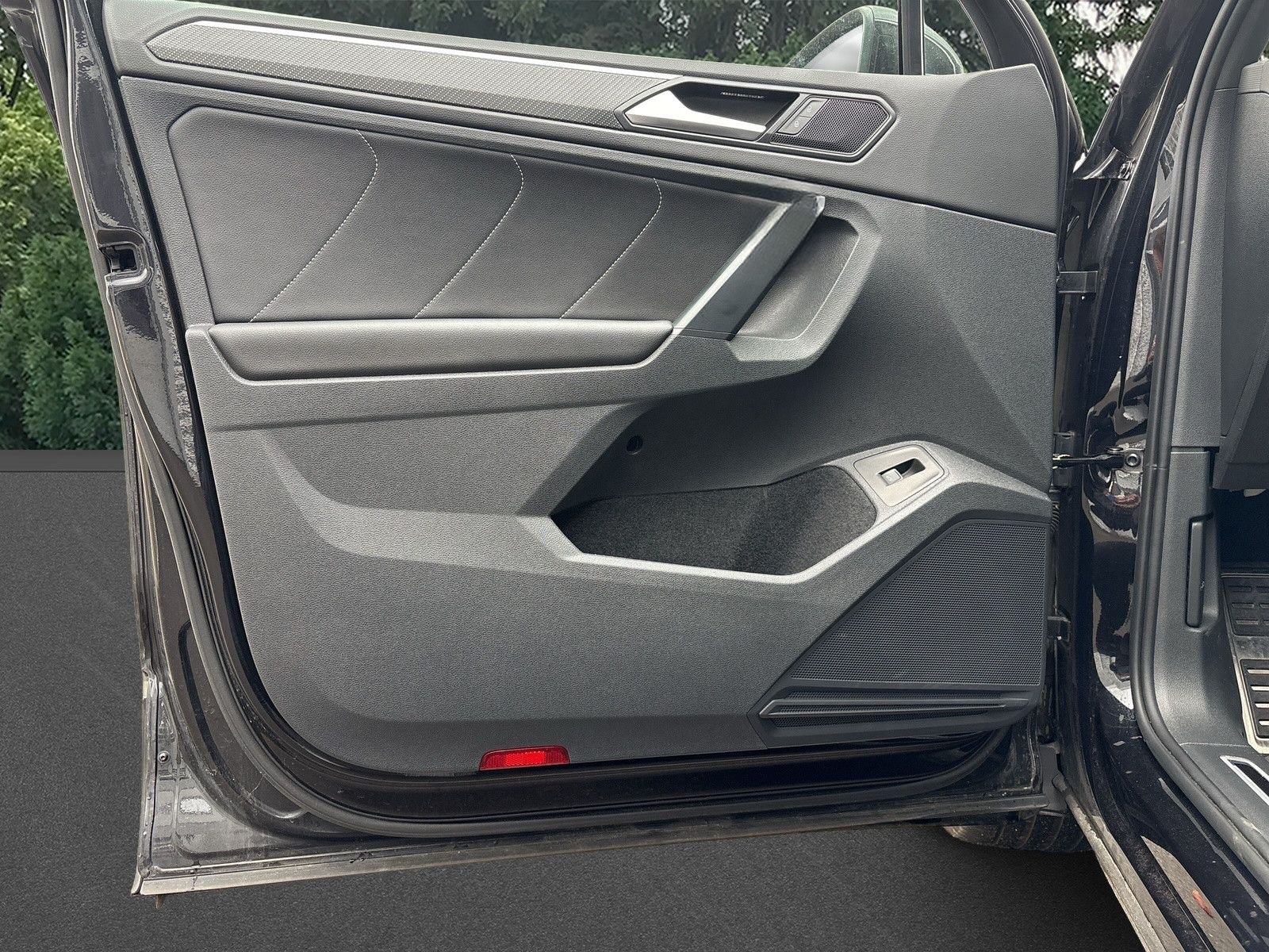 Volkswagen Tiguan 2.0 TDI R-Line 4Motion foto 12