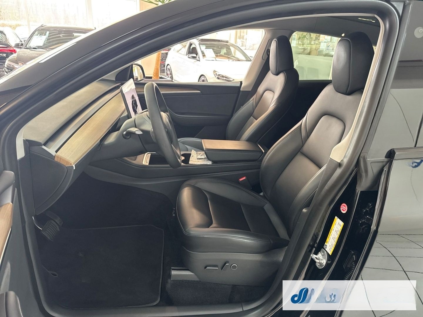 Tesla Model Y RWD Panorama Navi Soundsystem LED ACC WL foto 15