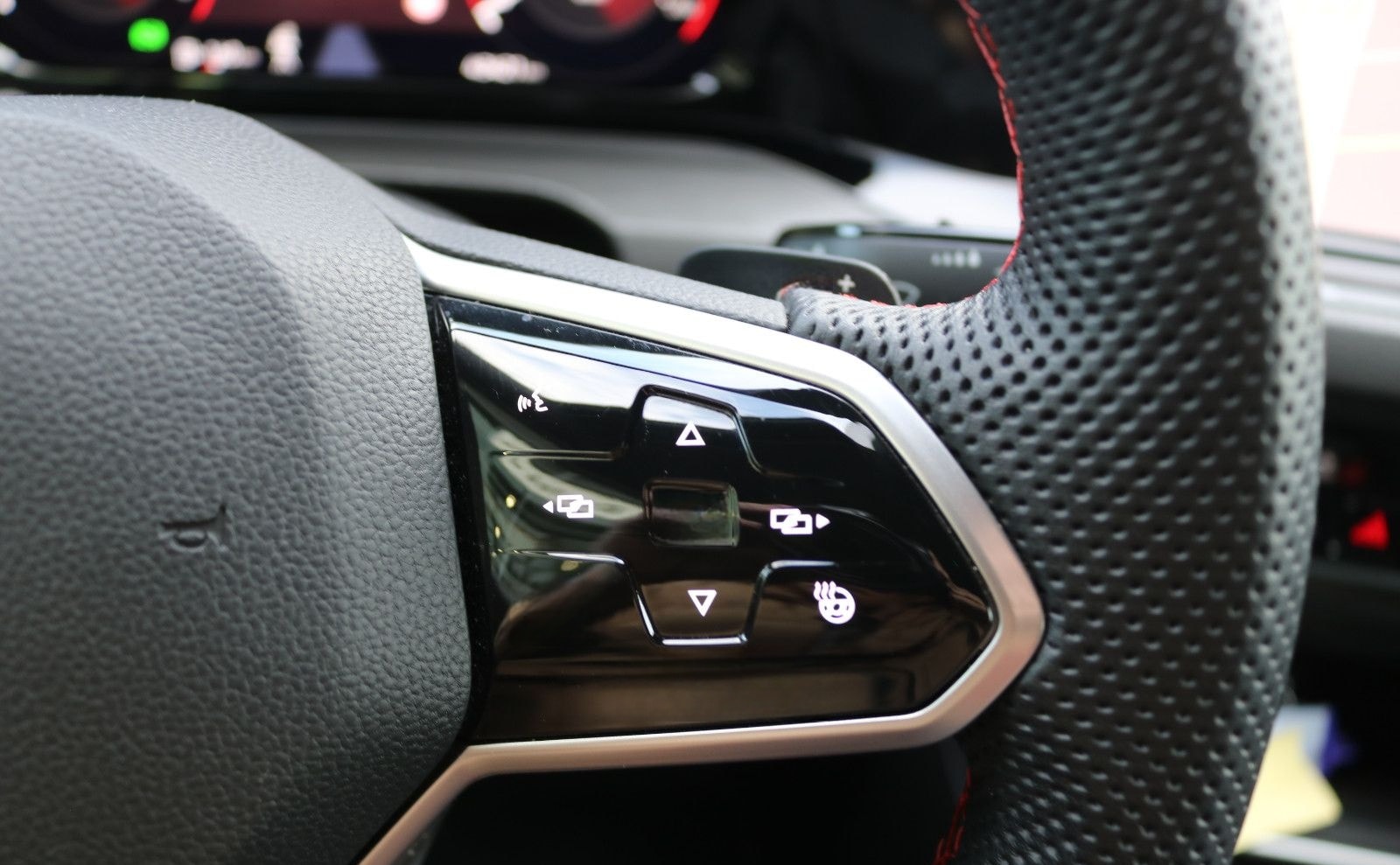 Volkswagen Golf 8 GTI Clubsport /ACC/Navi/LED+ Plus/Busines foto 12