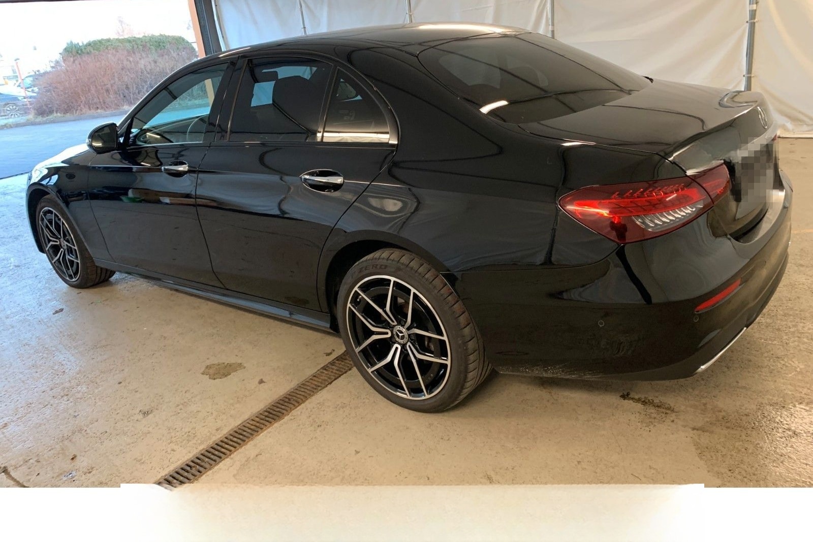 Mercedes-Benz E 300 de 4M AMG 19"|DISTRONIC|360°|MASSAGE|HUD foto 8