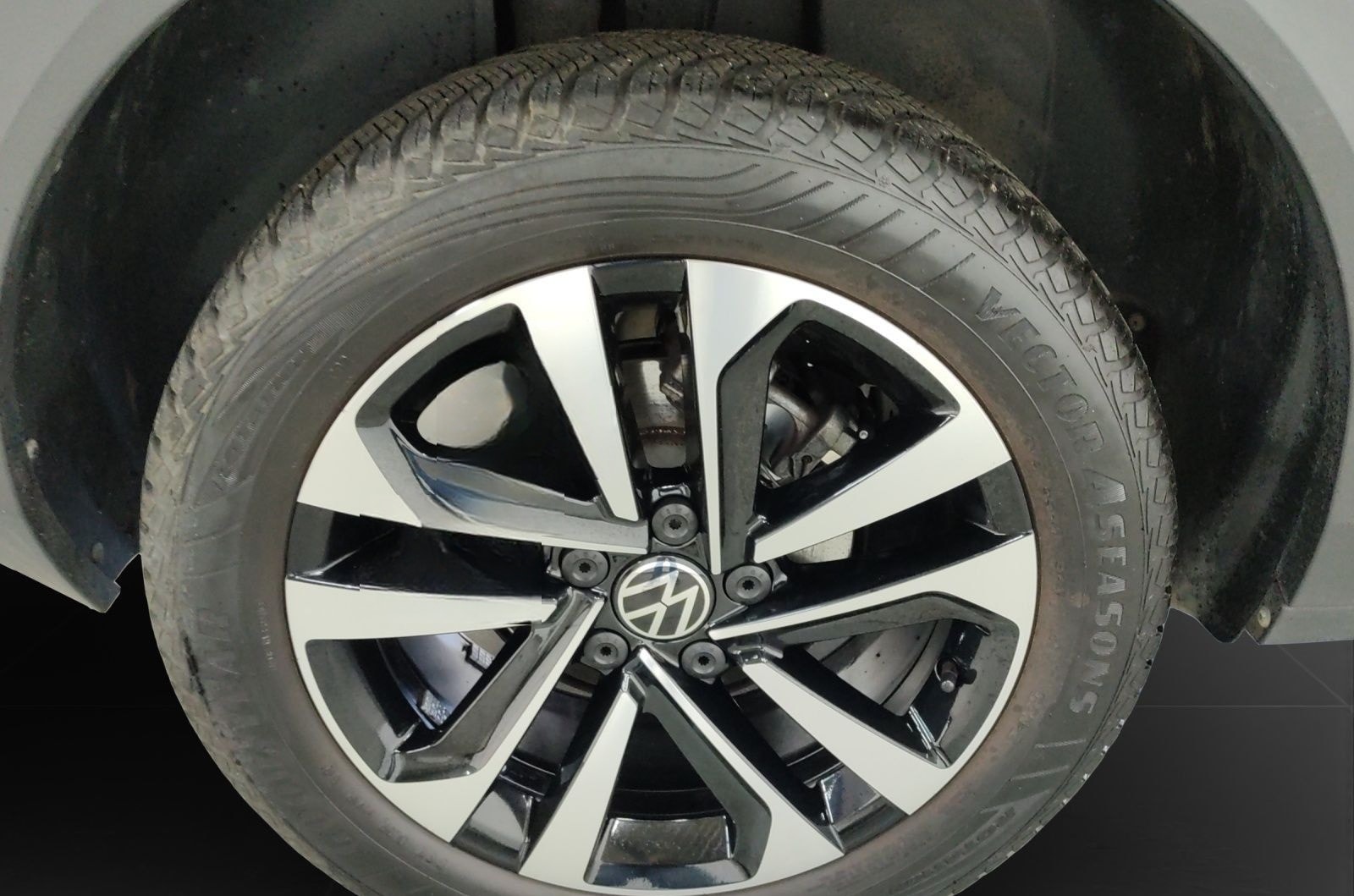 Volkswagen T-Roc 1.5 TSI UNITED NAVI PRIVACY VIRTUAL LM17 foto 7