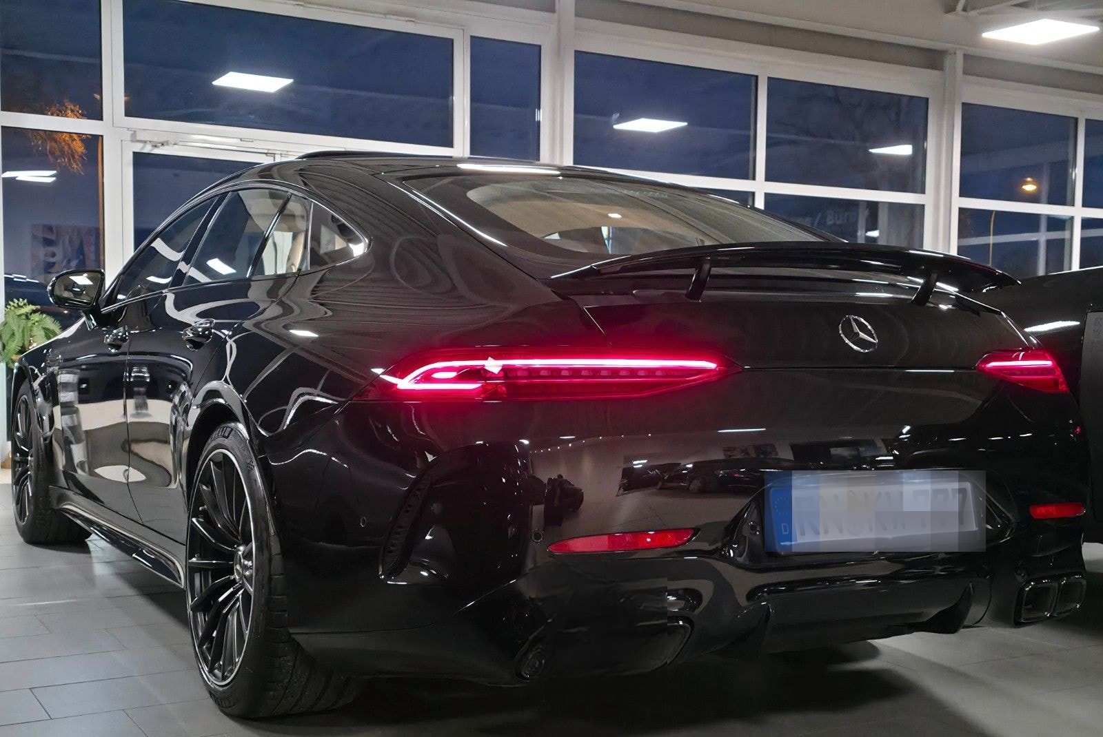 Mercedes-Benz AMG GT 63 4-trg. 4M+ 585PS 9G-DCT*BURME*360°KAM foto 4