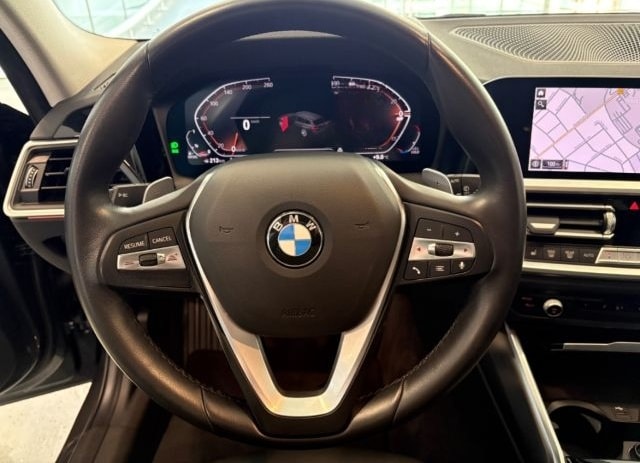 BMW 320 d Touring Navi LED Sportsitze Sitzhzg Tempom foto 8