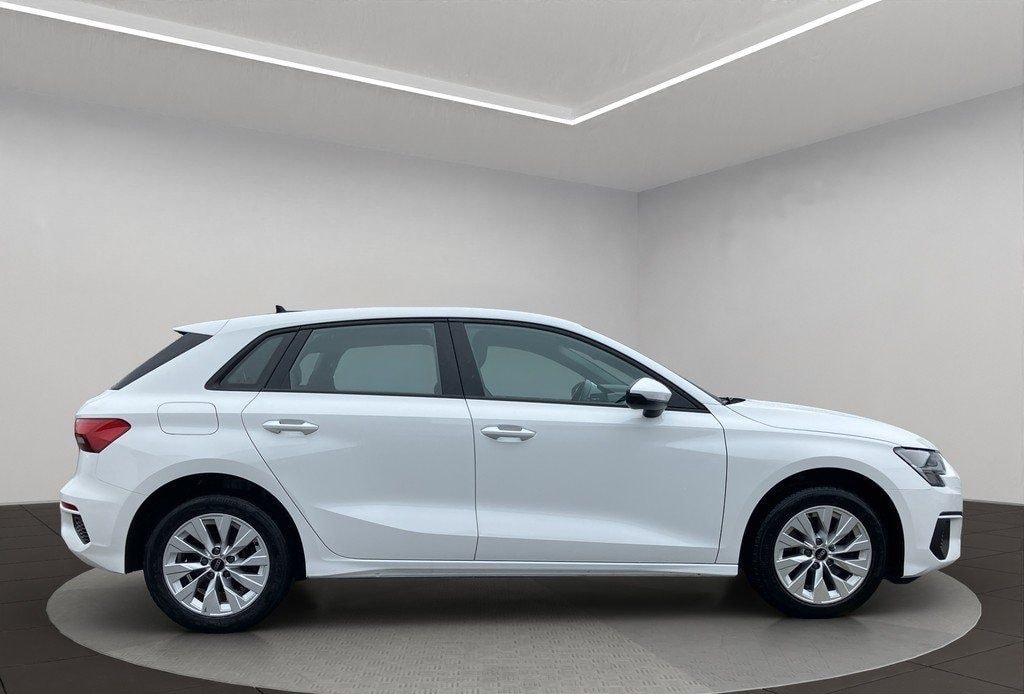 Audi A3 Sportback 40 TFSIe S tronic MMI Navi plus foto 7