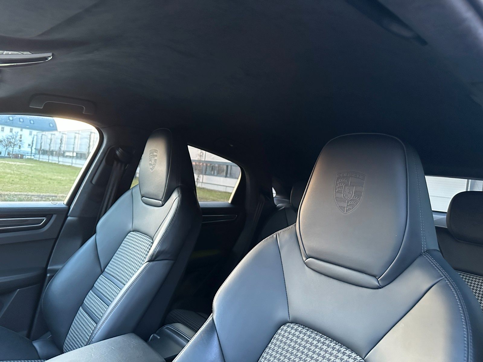 Porsche Coupe E-Hybrid Leichtbau/Carbon/360/22 Zoll..... foto 17