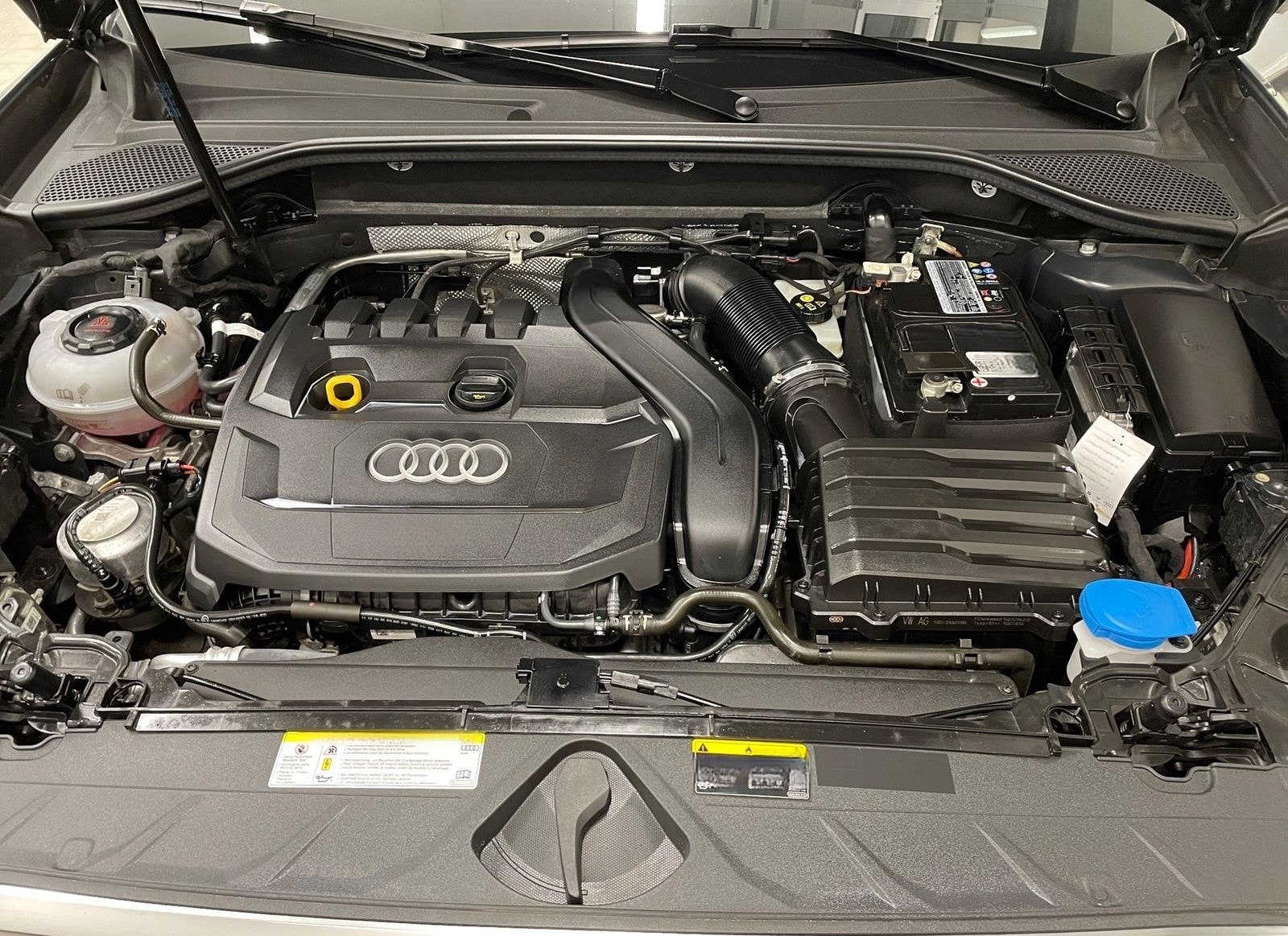 Audi Q2 35 TFSI design *AHK*PARKSENSOR*LED* foto 9