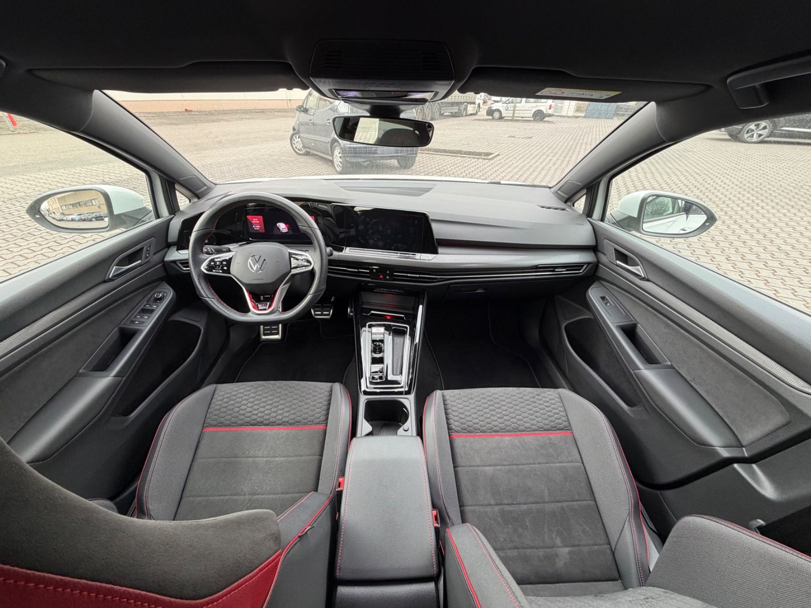 Volkswagen Golf VIII Lim. GTI Clubsport foto 6