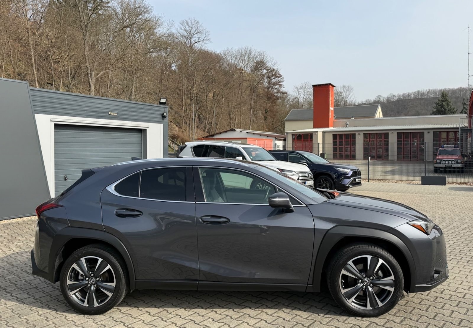 Lexus UX 250 h Style.LED.ACC.Kamera. foto 7