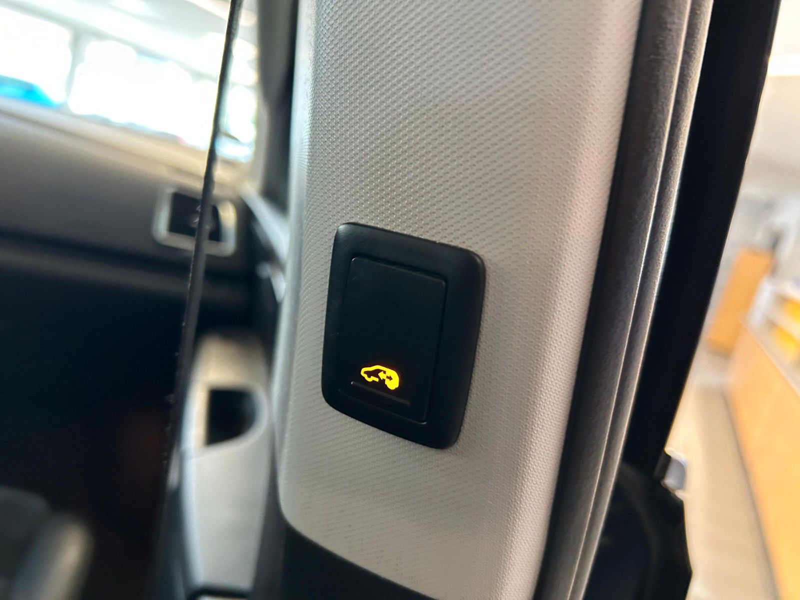 Volkswagen Sharan Highline BMT- Kamera - AHK foto 18