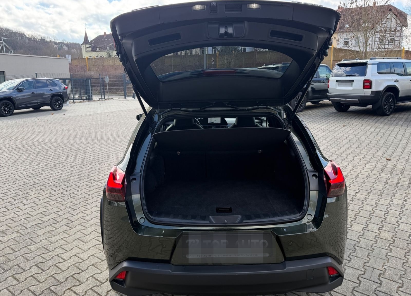 Lexus UX 250 h Style.LED.ACC.Kamera. foto 15