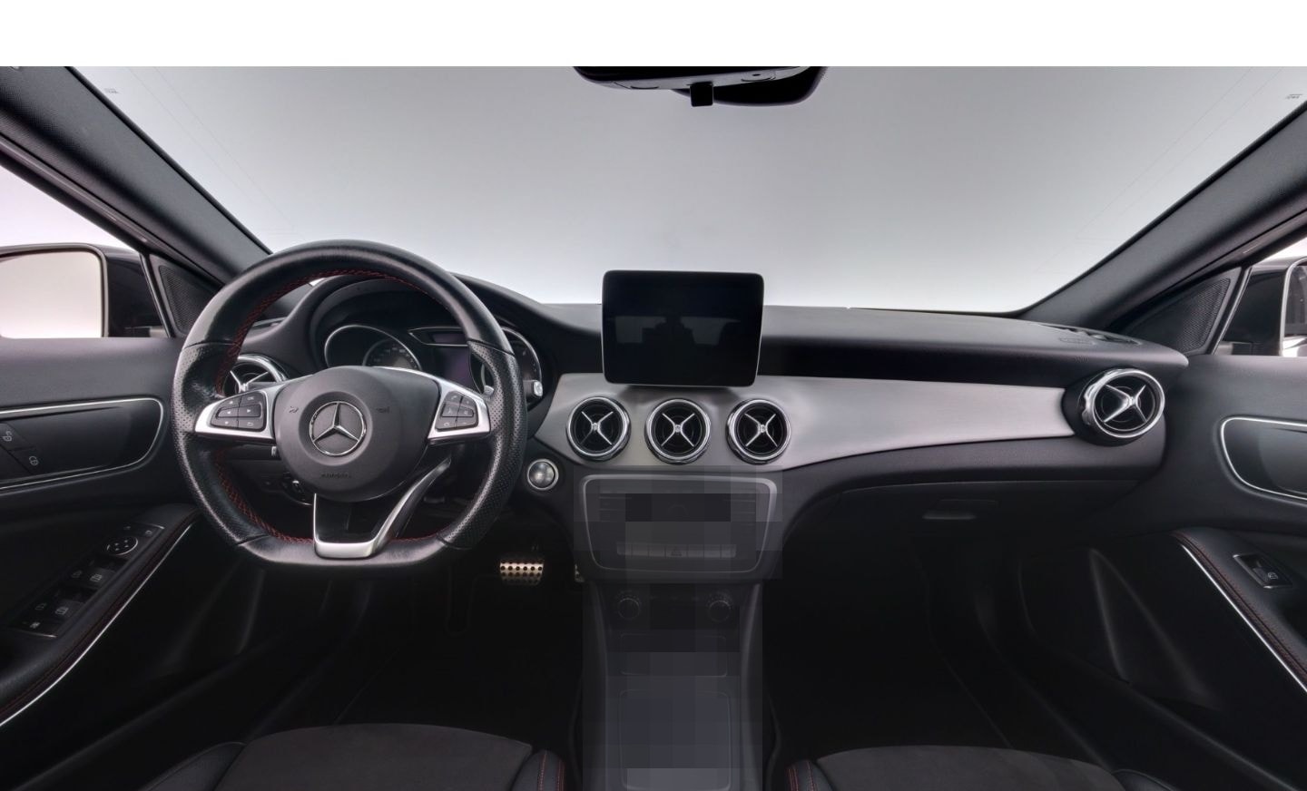 Mercedes-Benz GLA 200 7G-DCT AMG Line+LED+PANO+KAMERA+TEMPO foto 12